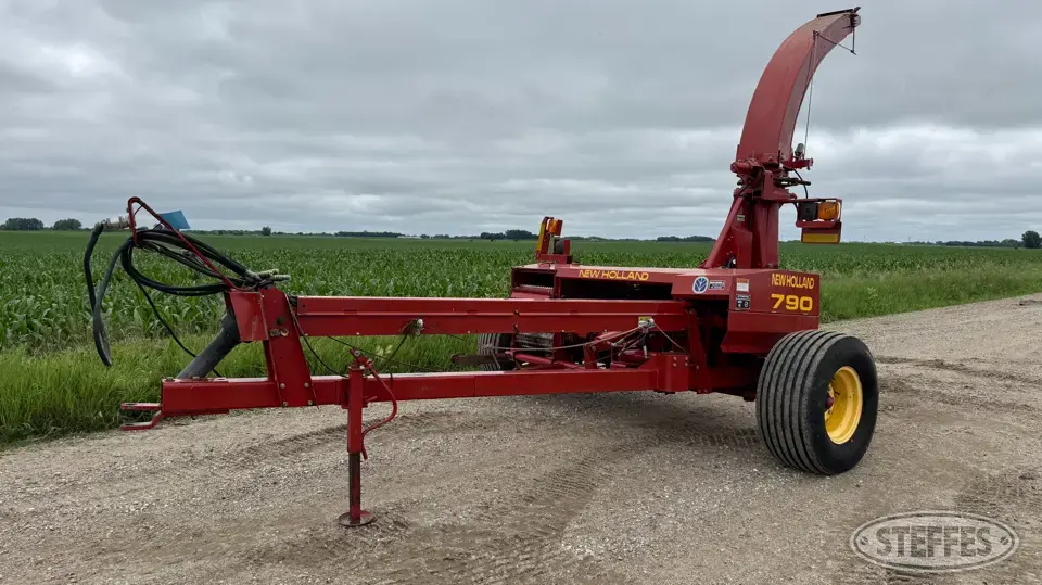 New Holland 790 Forage Harvester Head