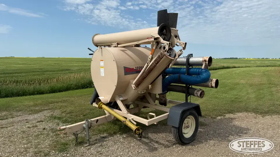 1997 REM 1026A Pneumatic Grain Equipment