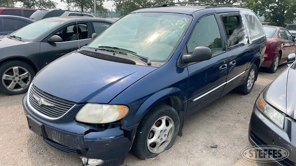 2003 Chrysler Town & Country LXi Van