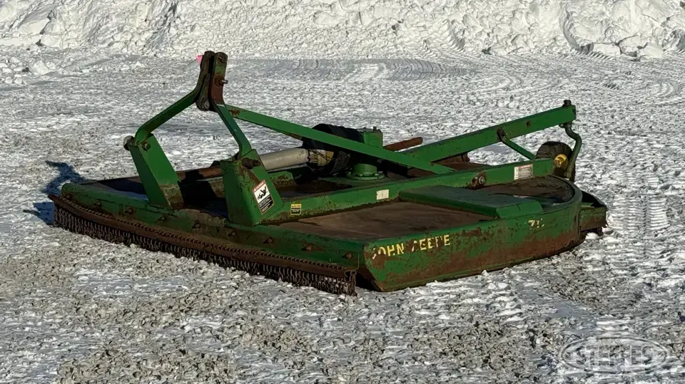 John Deere 717 Rotary Mower