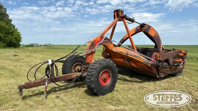 LeTourneau scraper
