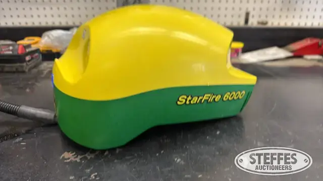 John Deere StarFire 6000