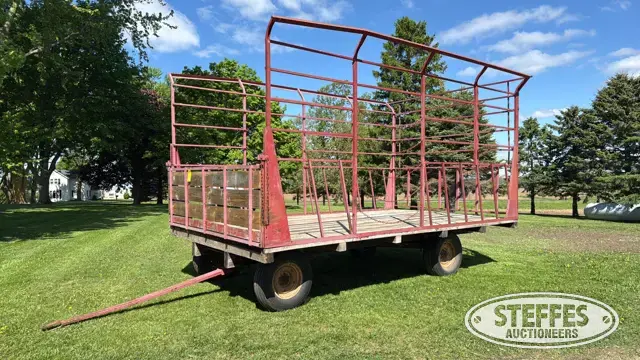 H&S throw rack