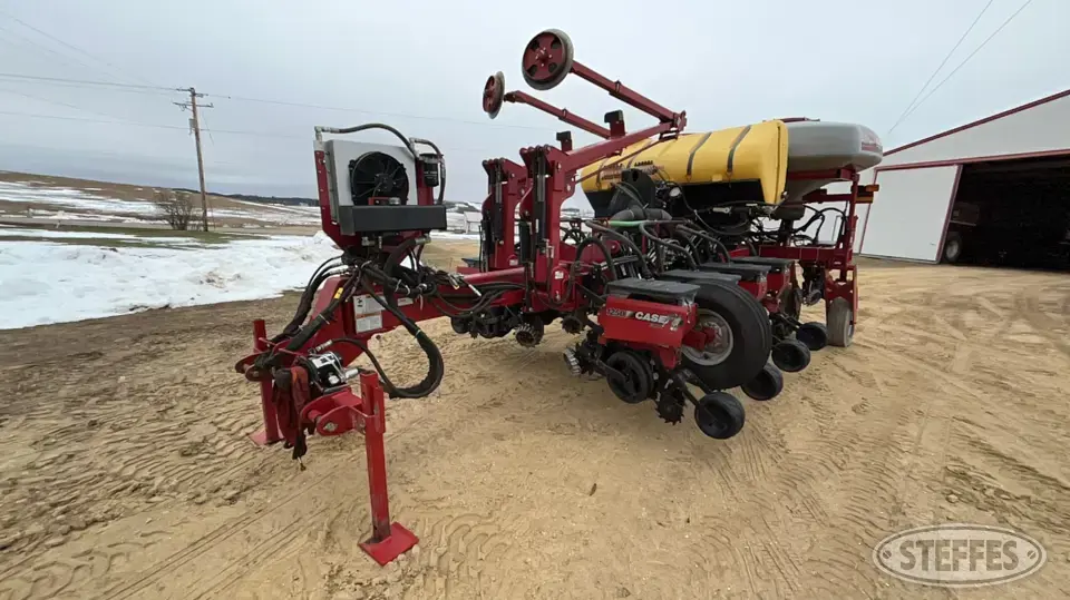 Case IH 1250 12 or More Row Planter