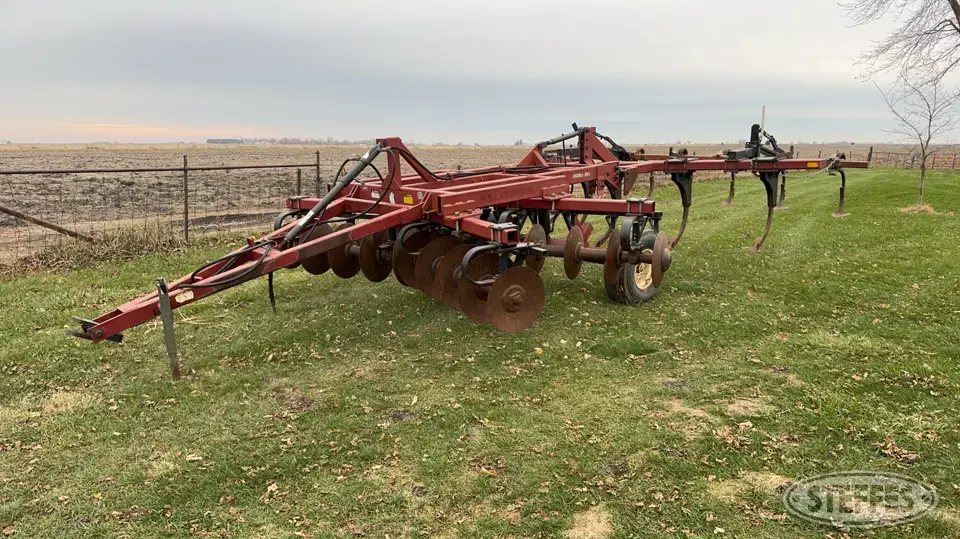 M&W 1165 Earthmaster Ripper