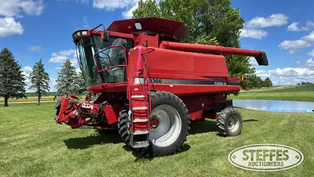 2002 Case IH 2366