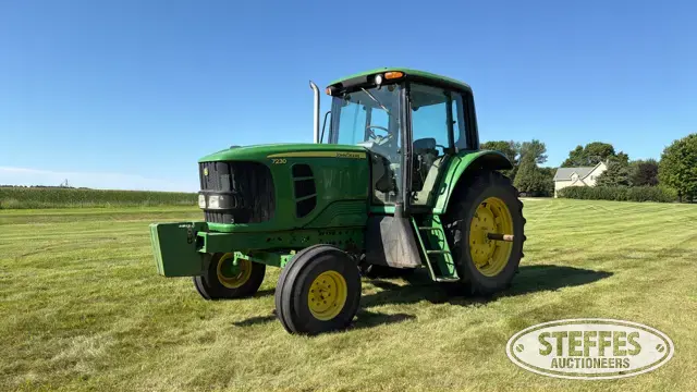 2009 John Deere 7230