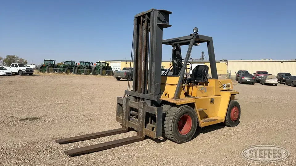 CAT V150 Warehouse Forklift