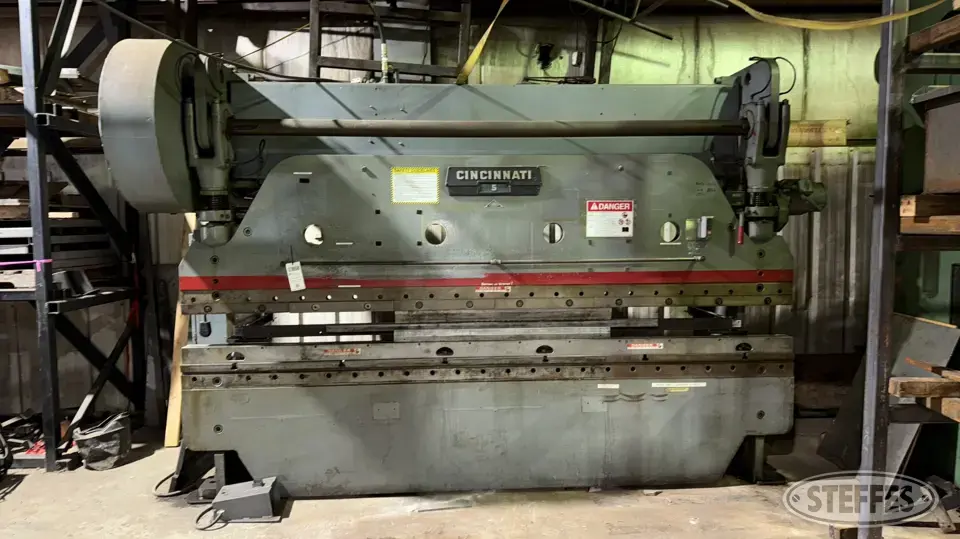Cincinnati 5 Machine Tool