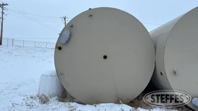 400 barrel oil tank