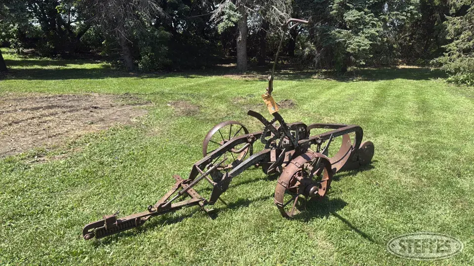 John Deere 612 Collectible Machinery-Other