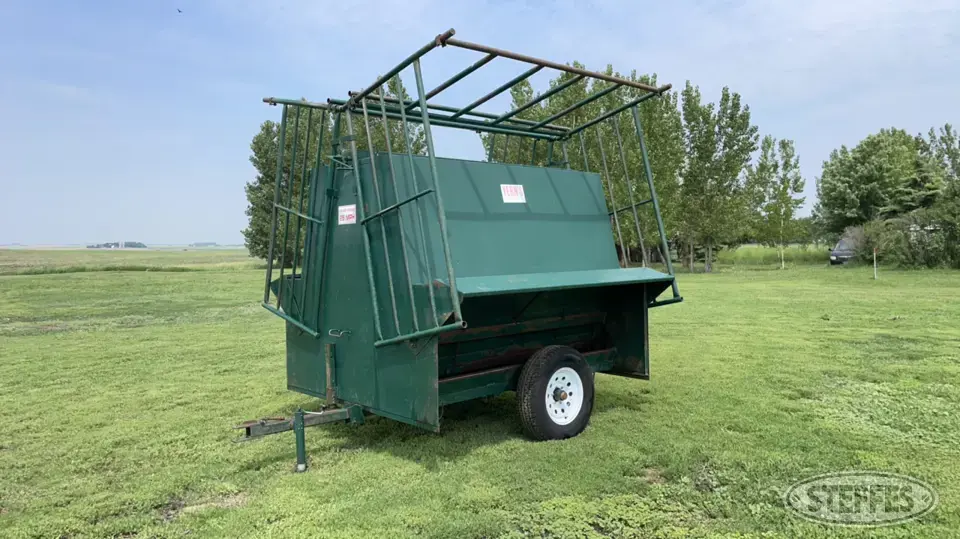 Vern's Mfg. Feeders and Bunk