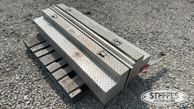 (2) Northern Industrial truck boxes