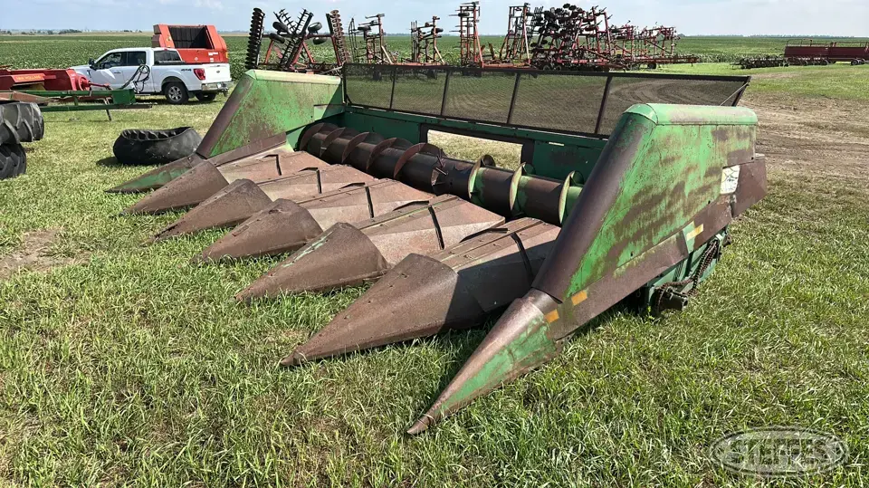 John Deere 654A All Crop Head