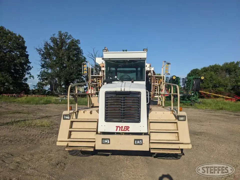 1994 Tyler 4300 Self-Propelled Dry Applicators-Spreaders-Floater