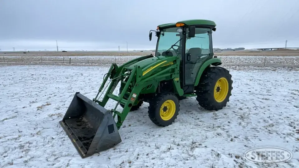 2011 John Deere 4520 MFWD Tractor