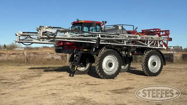 2013 Case IH Patriot 3330