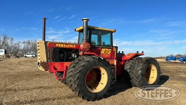 1979 Versatile 875