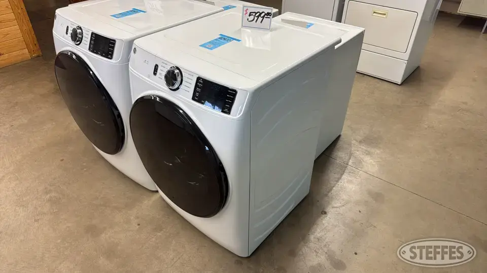 GE GFD55ESSN3WW front load dryer Personal Property