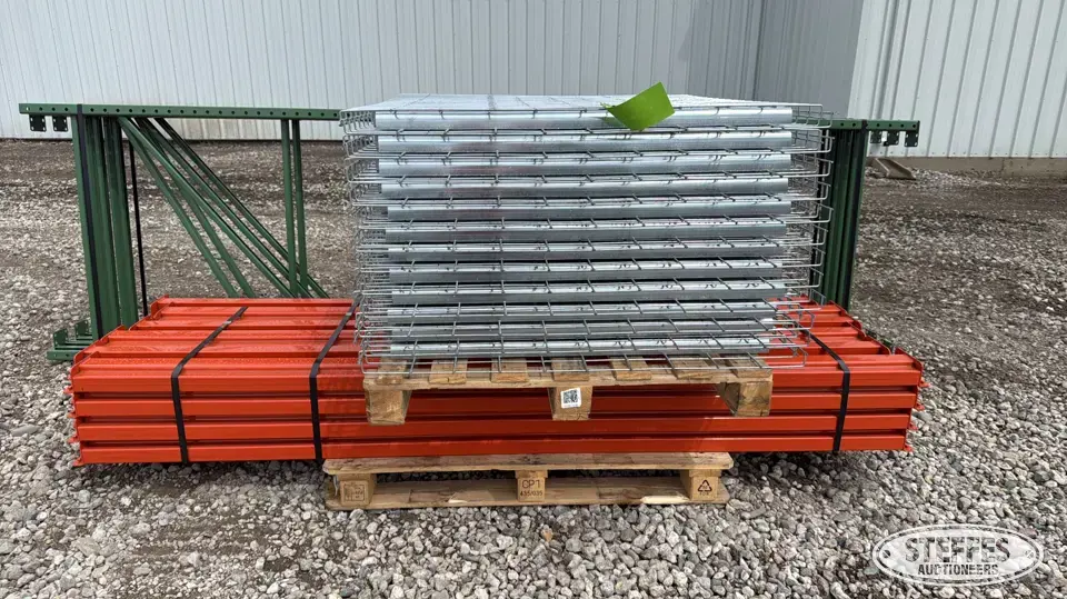 2026 Husky Storage and Bench