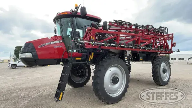 2021 Case IH Patriot 4440