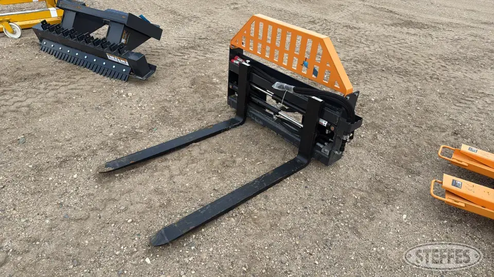 2025 Wolverine PFA-11-3300G Skid Steer Fork