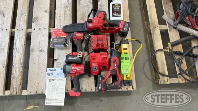 Milwaukee cordless tools
