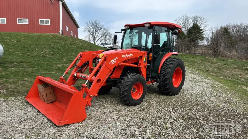 2021 Kubota MX6000 MFWD Tractor