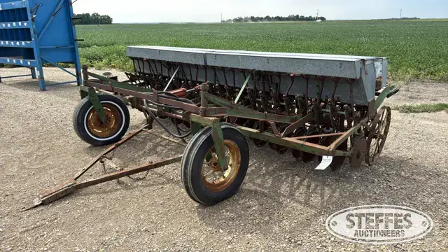 John Deere press drills
