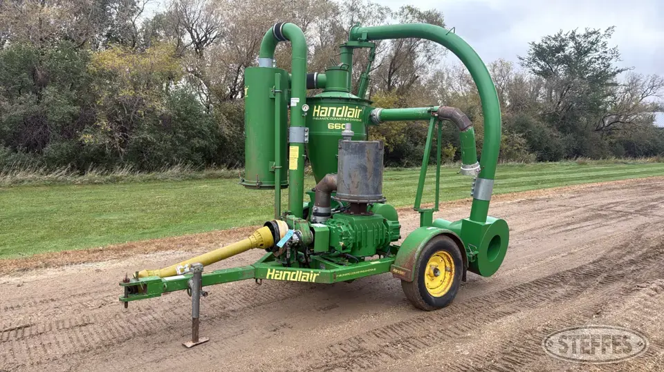 Handlair 660 Pneumatic Grain Equipment