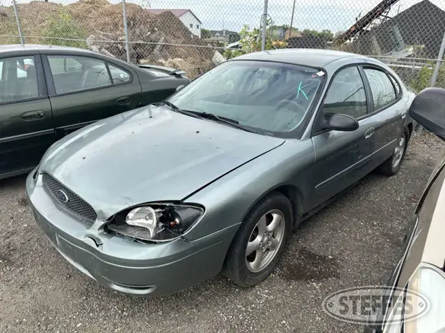 2006 Ford Taurus SE