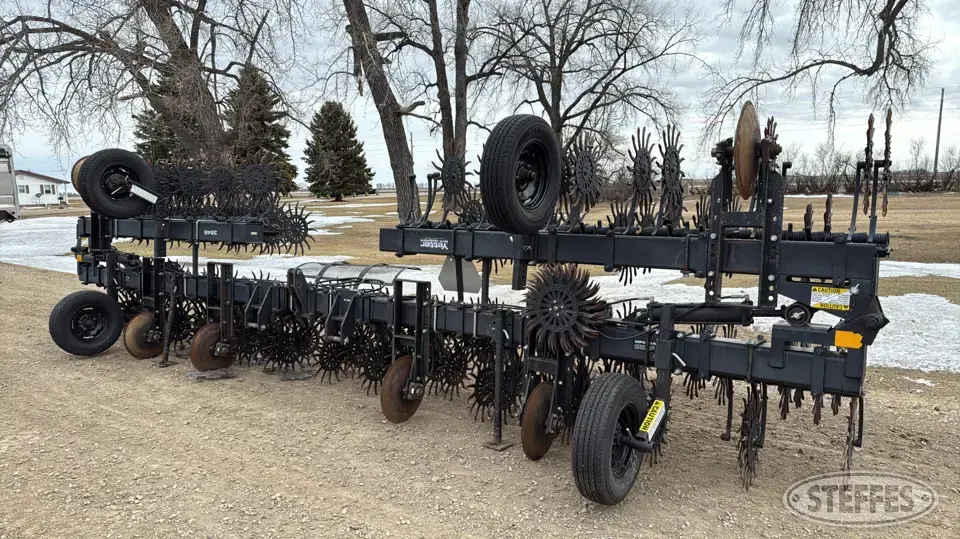 Yetter 3546 Rotary Hoe