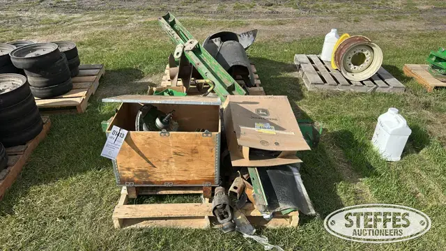 John Deere combine parts
