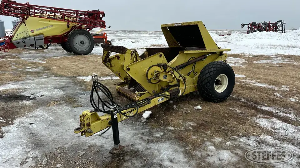 Degelman RP6000 Rock Picker