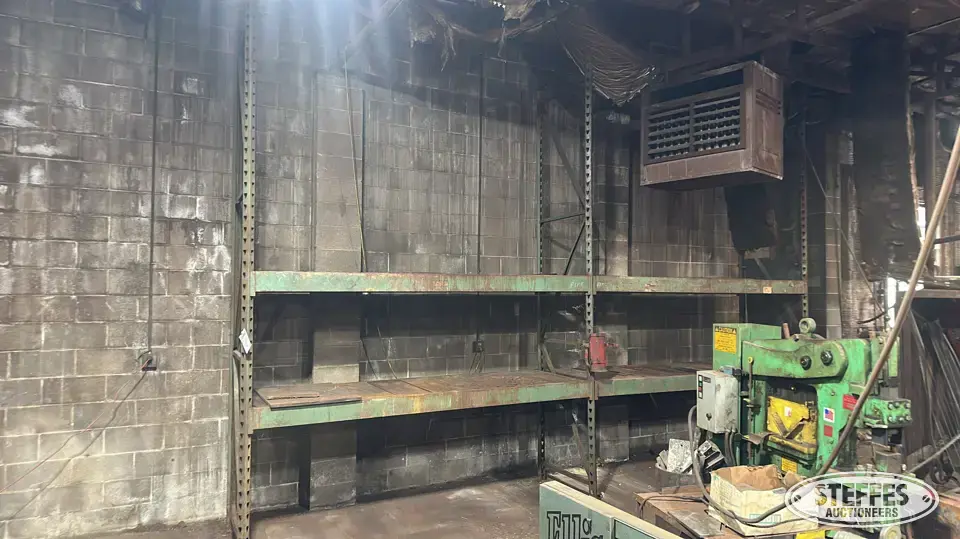 Pallet racking Storage and Bench