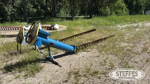 Takeout auger