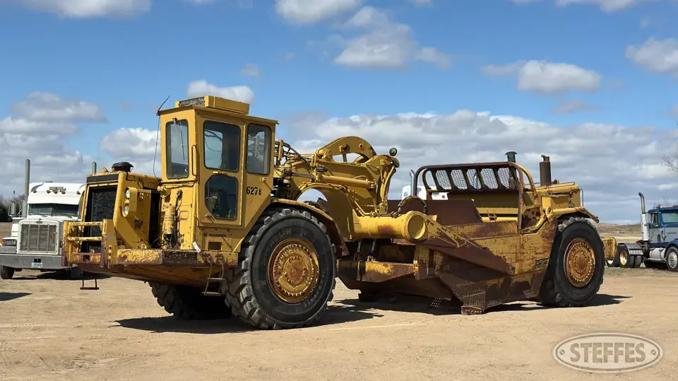 1981 CAT 627B Motor Scraper