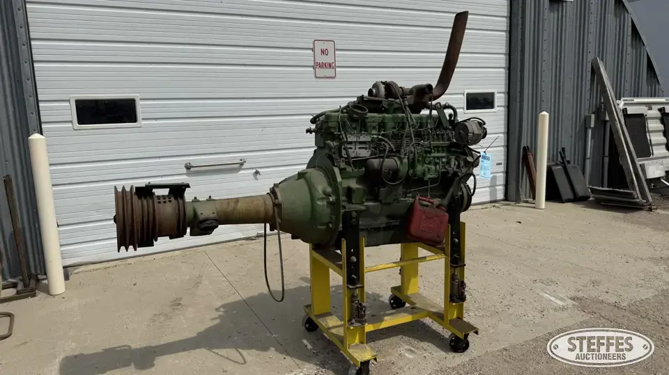 John Deere 8820 diesel engine Tractor Part