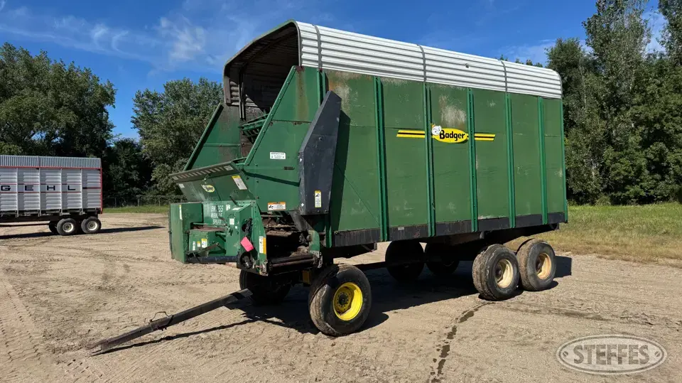Badger BN1055 Forage Wagon