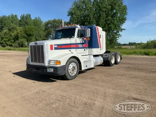 1992 Peterbilt 377