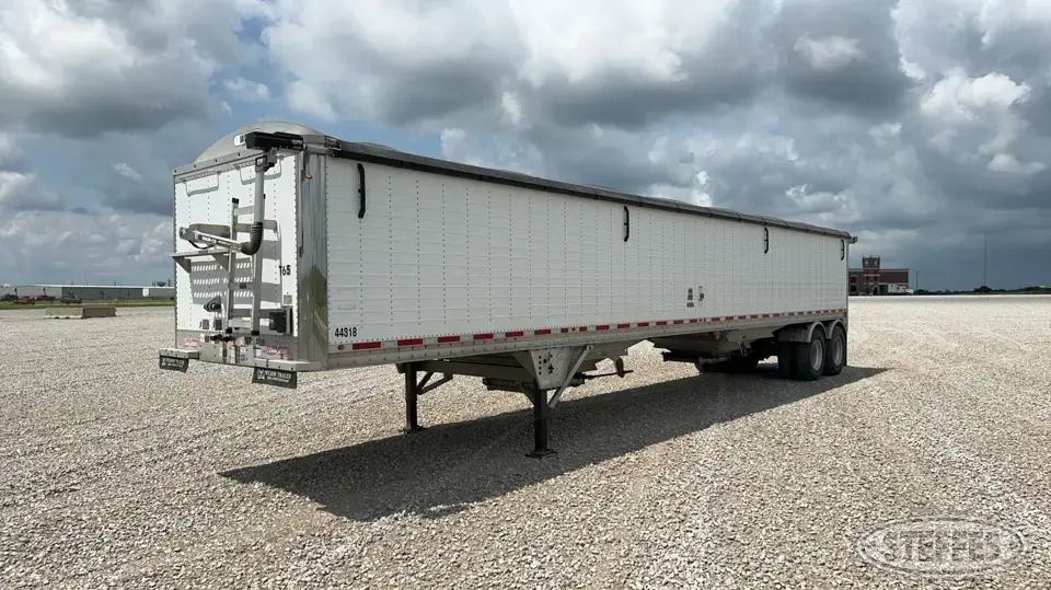 2017 Wilson DWH-500 Hopper Bottom Trailer