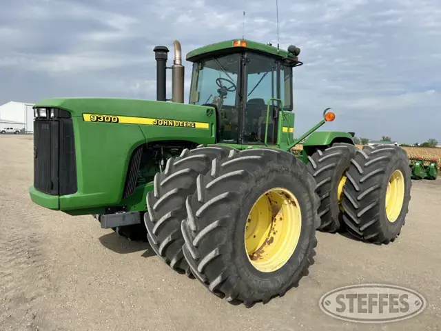 1997 John Deere 9300