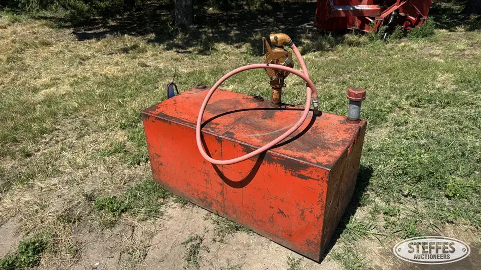 Approx. 100 gal. fuel transfer tank Fuel Tank