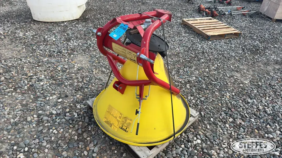 2014 King Kutter 400 Lawn Sprayers and Spreader