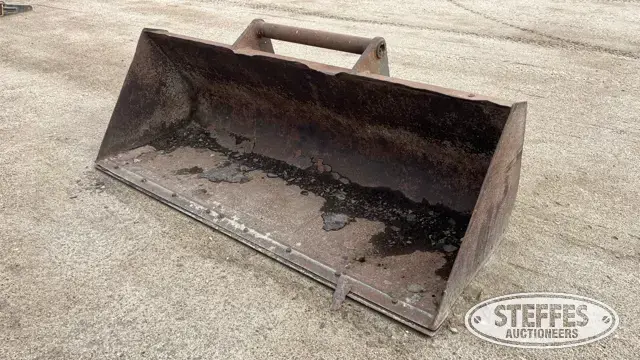 Bucket for telehandler