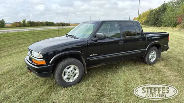 2003 Chevrolet S10 LS