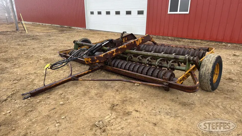Kewanee Rolling Packer