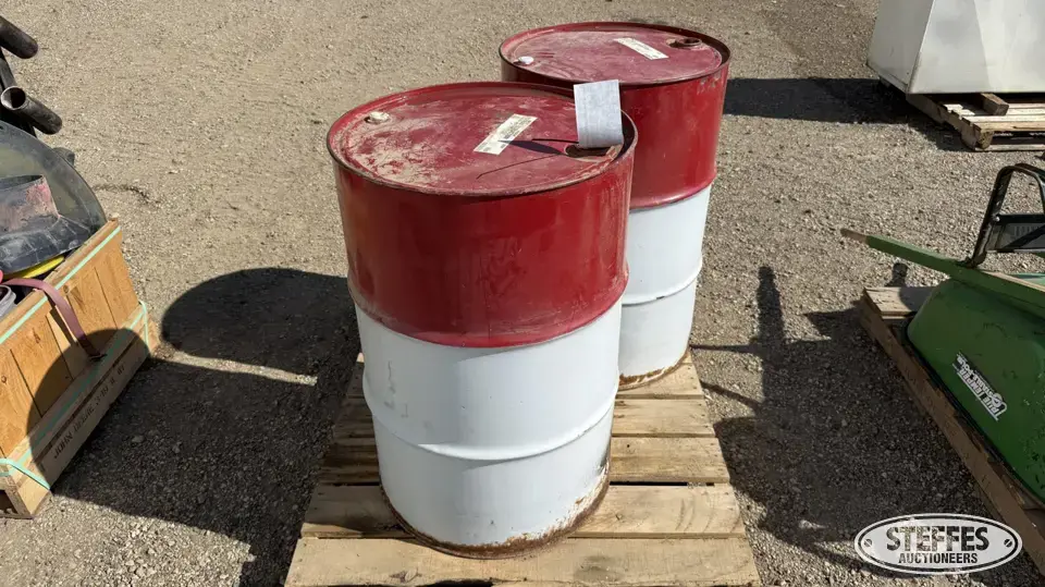 Case IH Hy-Tran Ultratraction hyd. transmission oil Farm Support Item