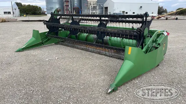 John Deere 215