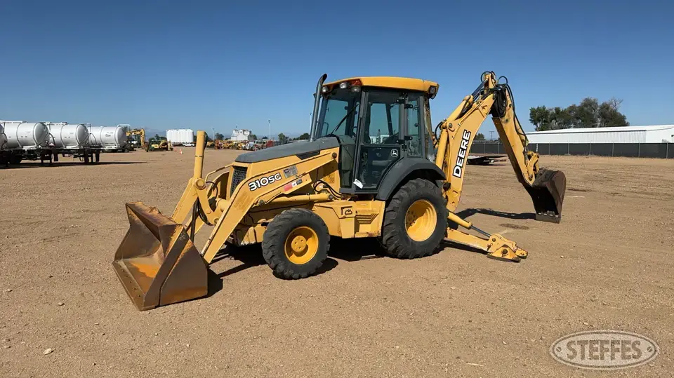 2006 Deere 310SG Loader Backhoe